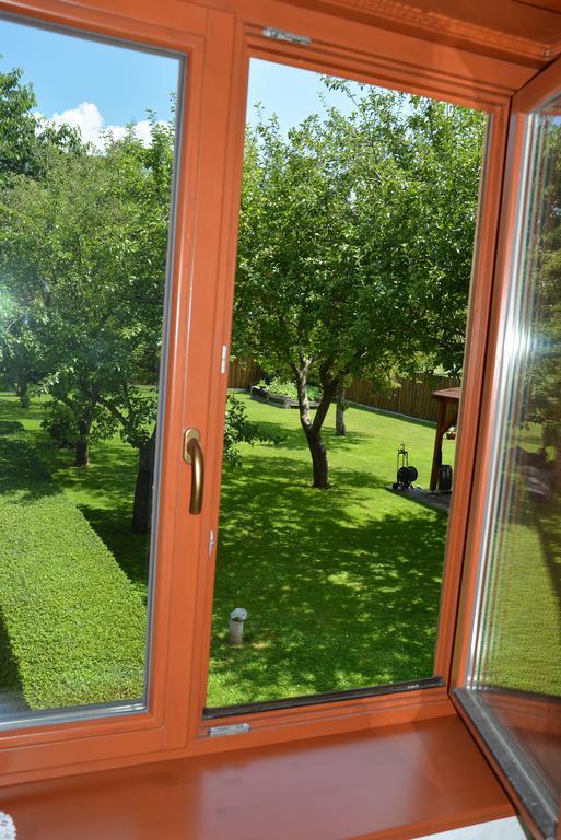 Privat Henry Bed & Breakfast Liptovsky Mikulas Bagian luar foto